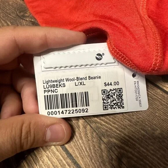 Lululemon Lightweight Wool Blend Beanie NWT Size L/XL (PPNC) - Picture 7 of 7